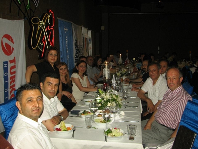 DUİM'de Mezuniyet Sevinci Devam Ediyor